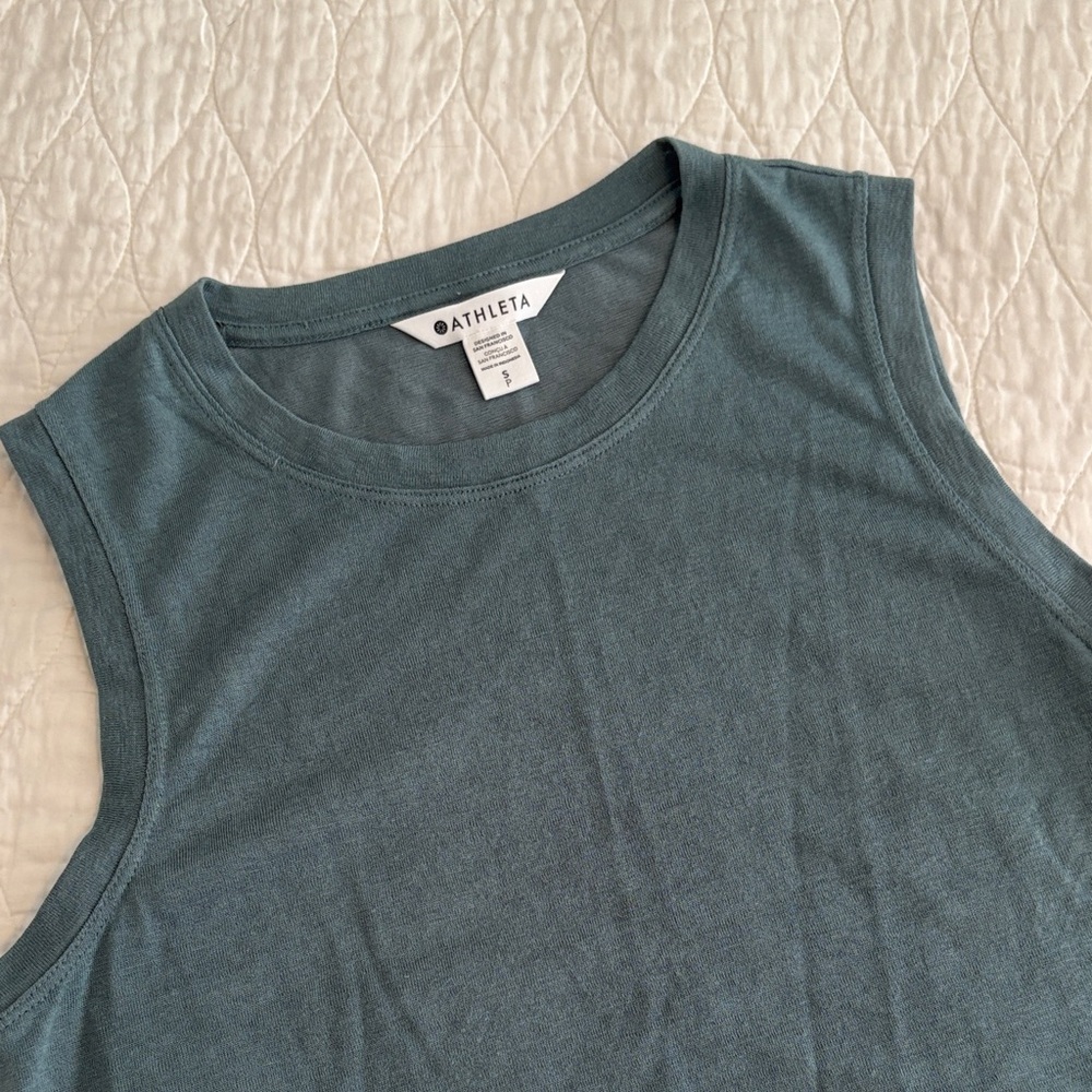 Athleta Teal Sleeveless Tank Top